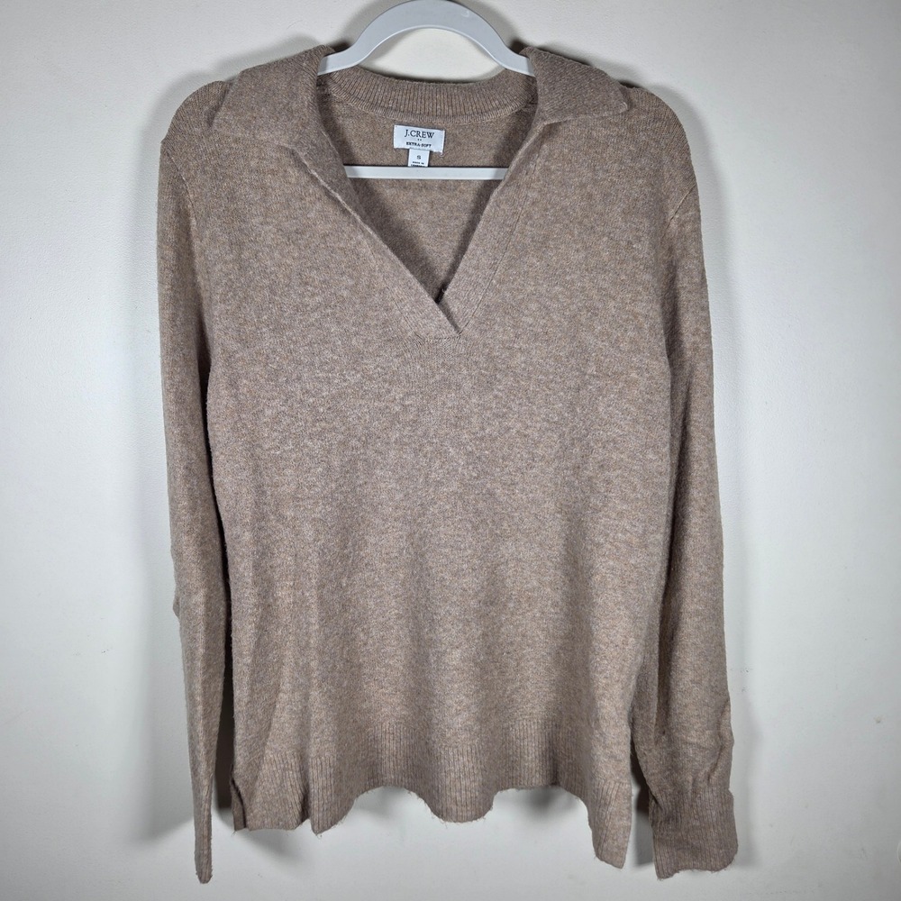 J.Crew Extra-Soft Collared V-Neck Sweater Womens Small Tan Preppy Old money Cozy